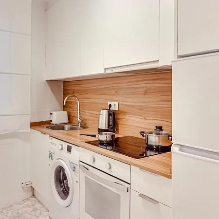 Quiet Marina Gardens A Coruna