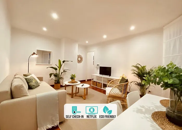 Apartment Quiet Marina Gardens A Coruna