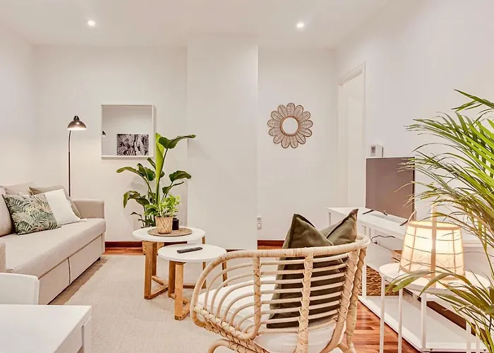 Quiet Marina Gardens * La Corogne